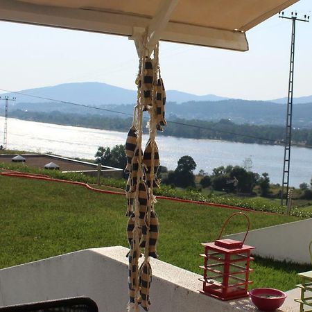 River-Side Villa Вила-Нова-ди-Сервейра Экстерьер фото