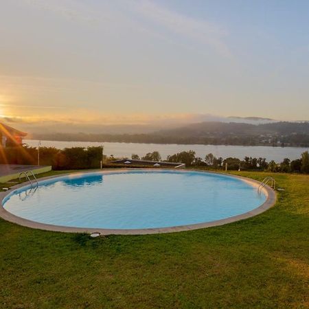 River-Side Villa Вила-Нова-ди-Сервейра Экстерьер фото
